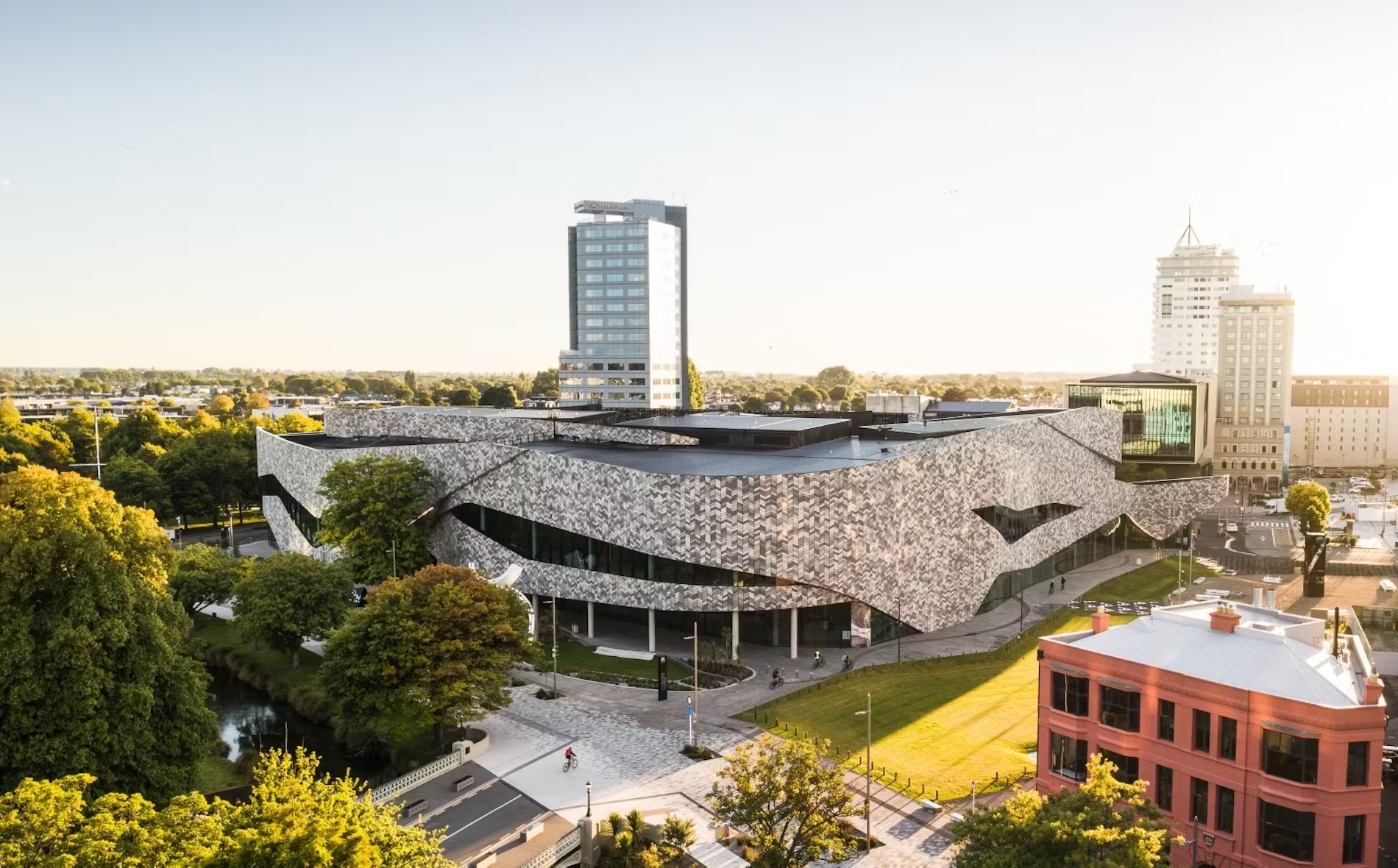 Barking up the right tree: We’re at the ISA Annual International Conference 2025